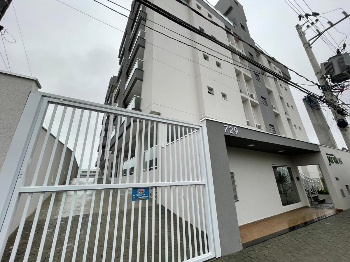 Apartamento Com Piscina No Centro Apartment Ubatuba Ngoại thất bức ảnh