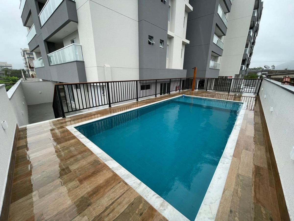 Apartamento Com Piscina No Centro Apartment Ubatuba Ngoại thất bức ảnh
