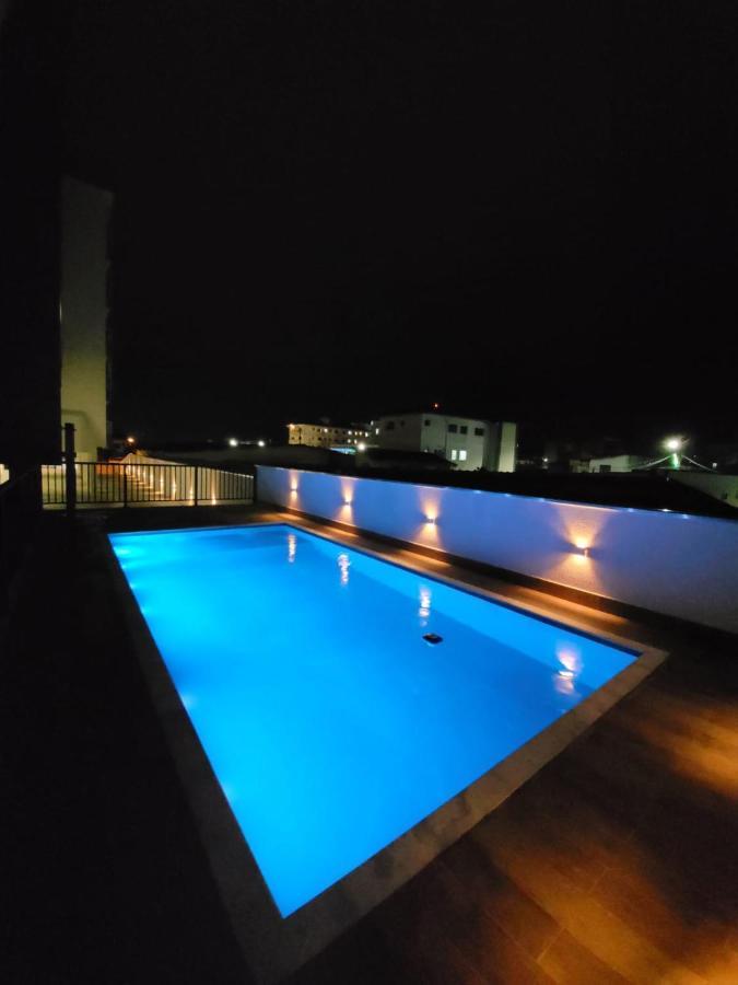 Apartamento Com Piscina No Centro Apartment Ubatuba Ngoại thất bức ảnh