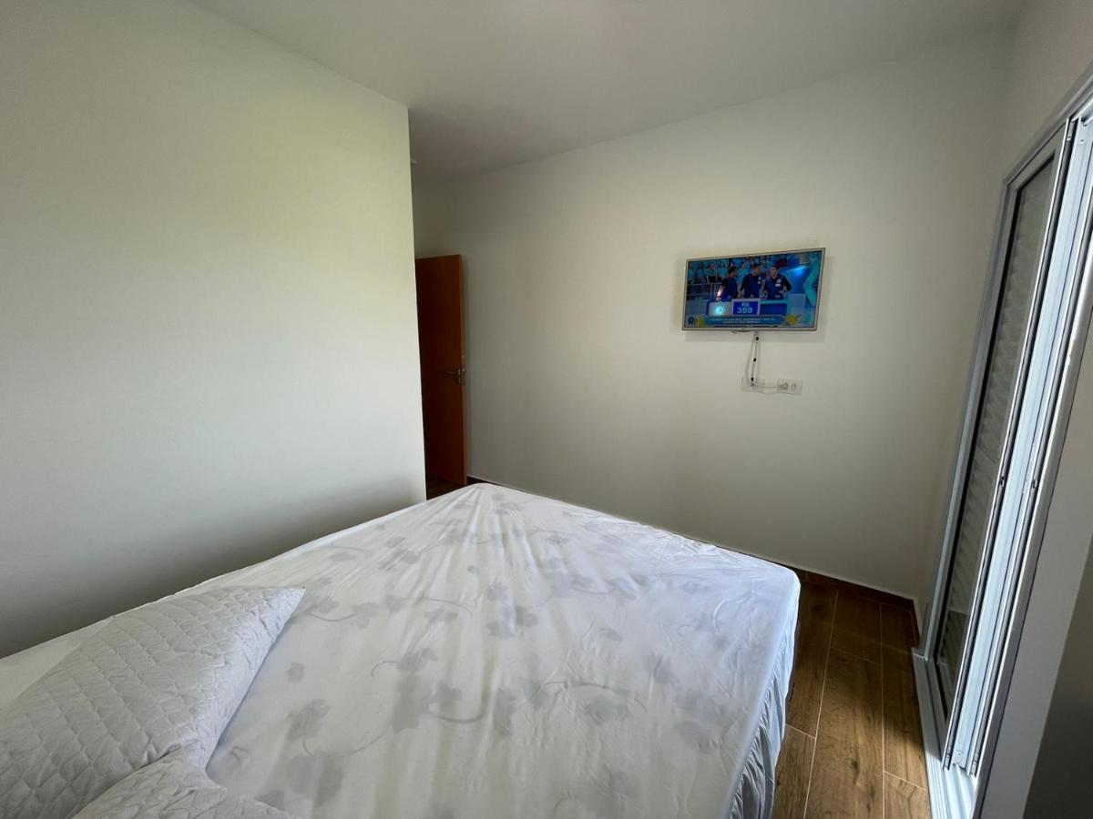 Apartamento Com Piscina No Centro Apartment Ubatuba Ngoại thất bức ảnh